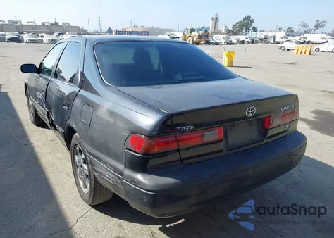 1997 Toyota Camry Xle V6 z USA, uszkodzony, nr VIN JT2BF22K9V0070792